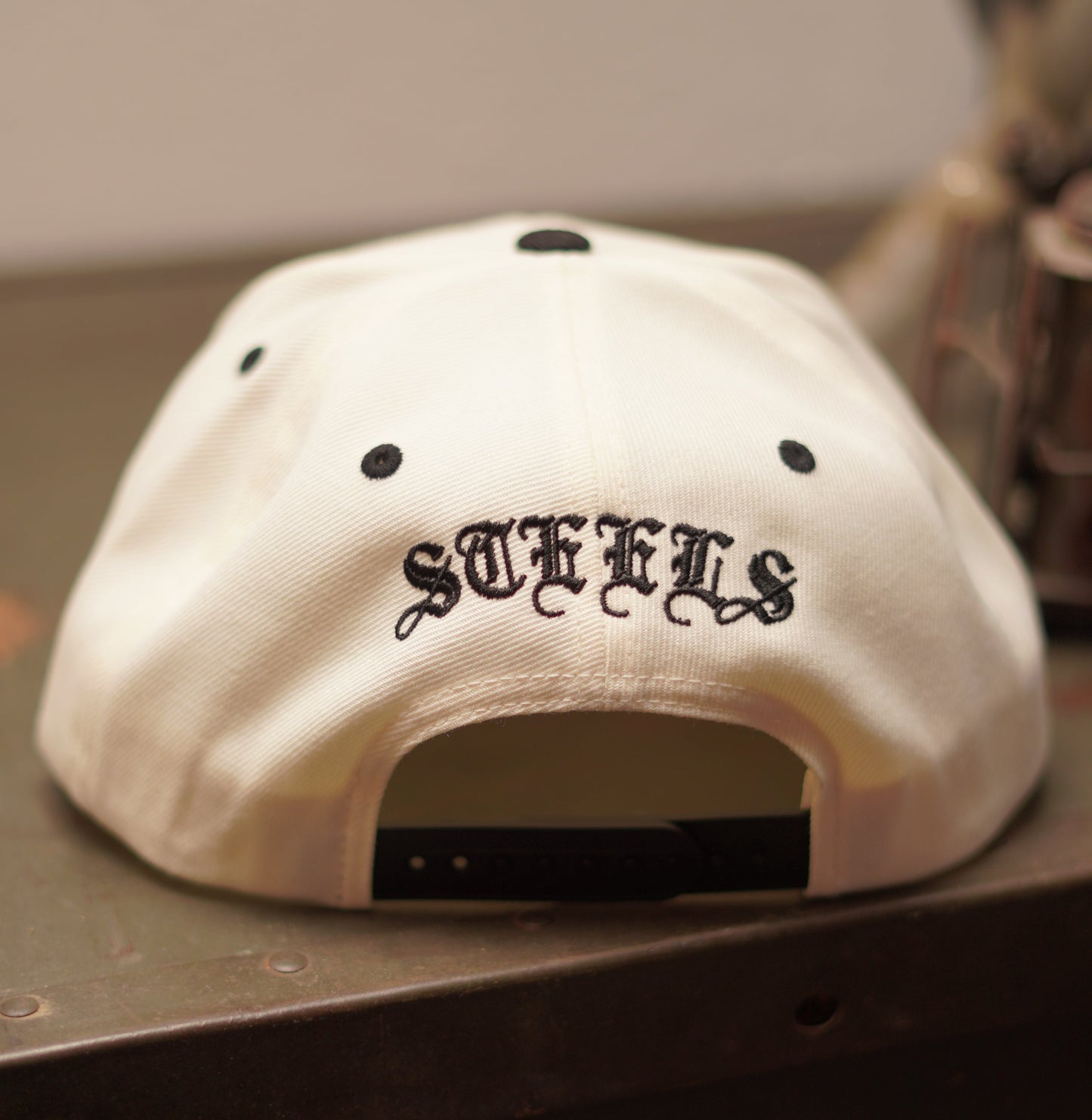S HAT