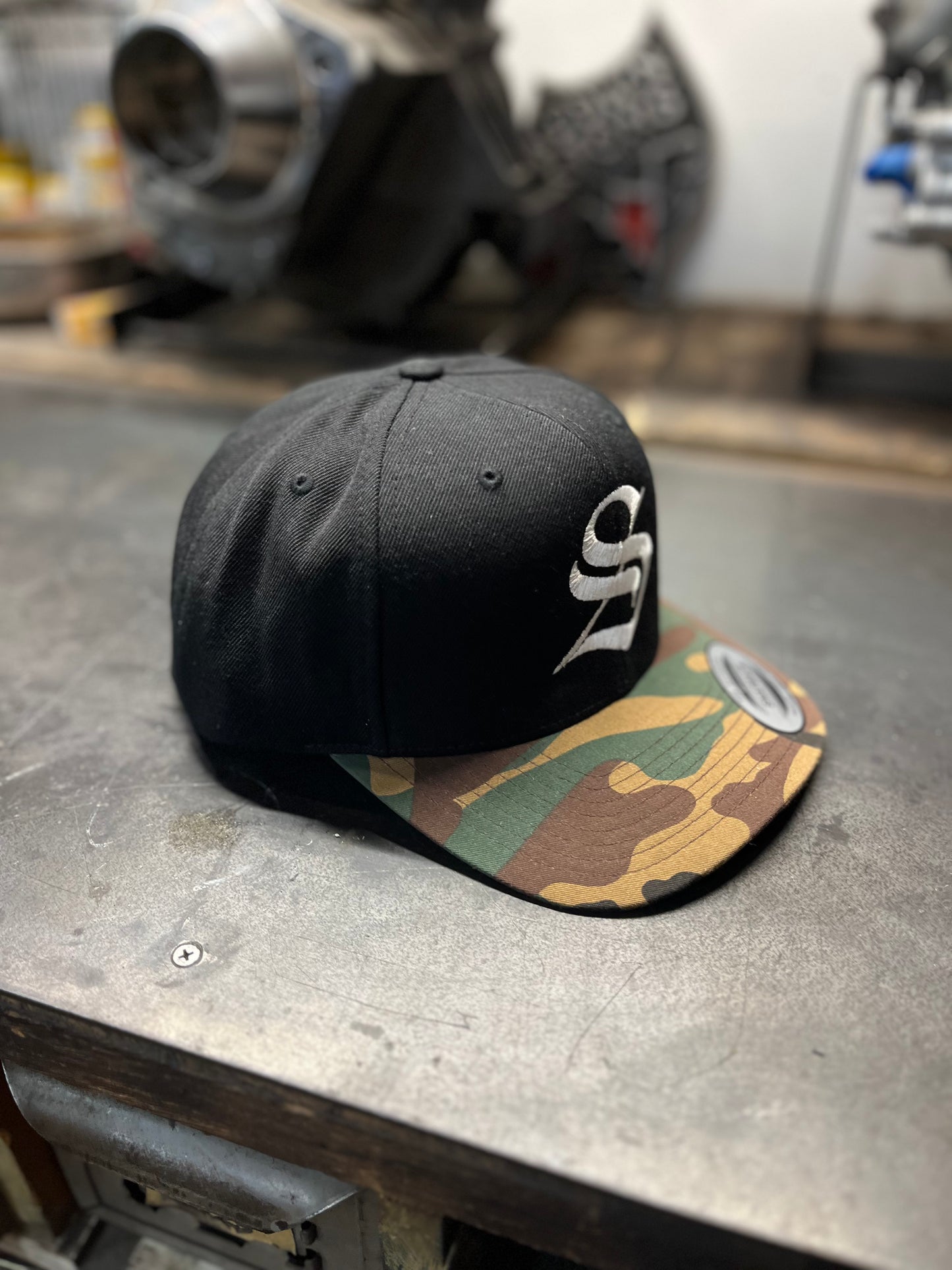 S HAT CAMO